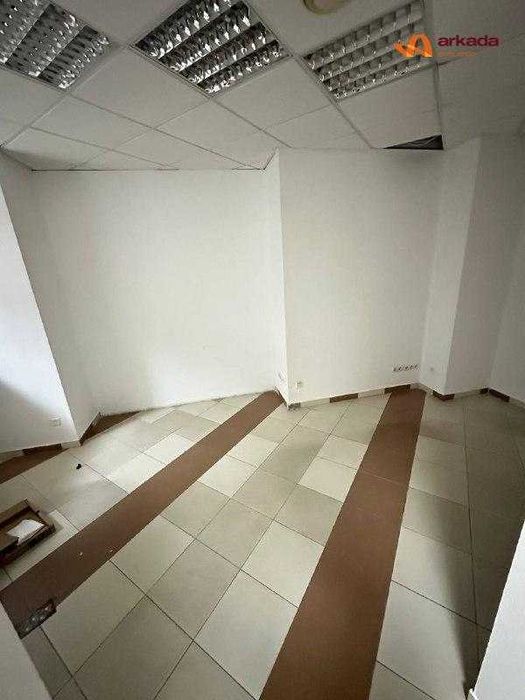 Комерційне приміщення в центрі Івано – Франківська.