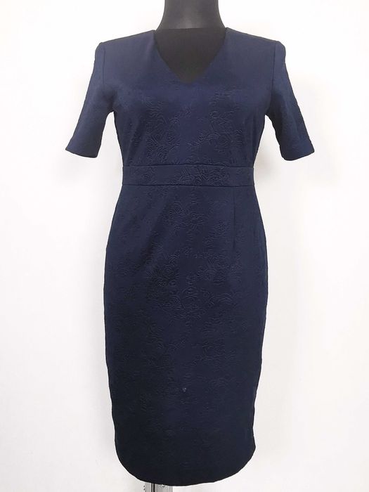 Elegancka granatowa sukienka