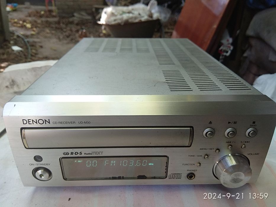 Ресивер  CD Denon