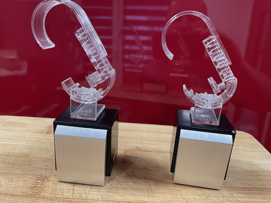 Casio G Shock sztojaczki na zegarki (2 sztuki) ekspozytor