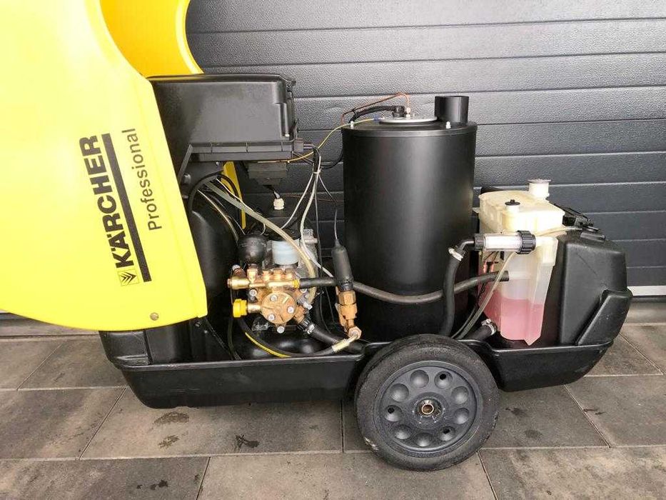 Myjka ciśnieniowa Karcher HDS 695