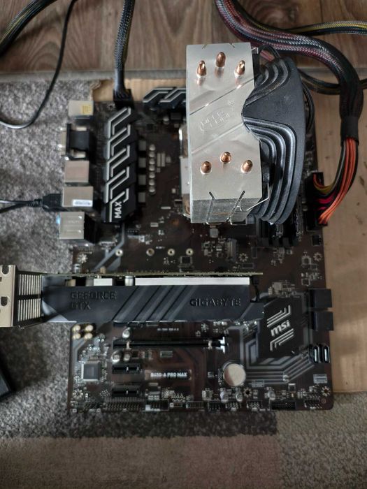 Плата sAM4 MSI B450-A Pro Max з дефектом!