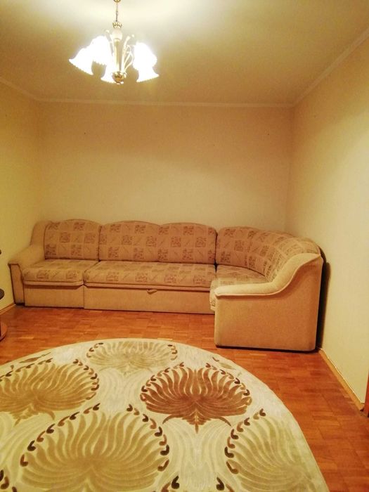 Оренда трикімнатної Дарницький район, вул. Григоренко, 11А