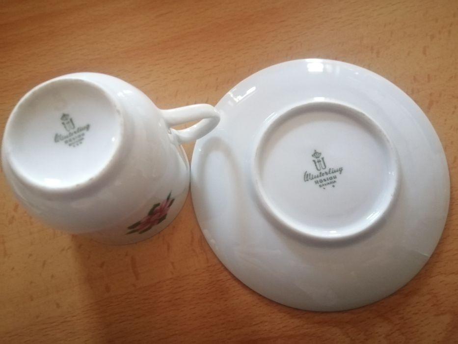 Chávena e Pires café antiga