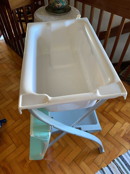 Banheira Muda Fraldas Bebé