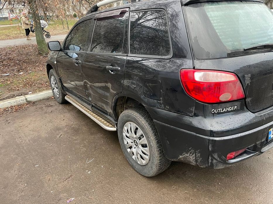 Продам Мисубиси аутлендер