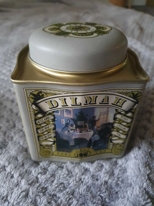 Puszka po herbacie Dilmah