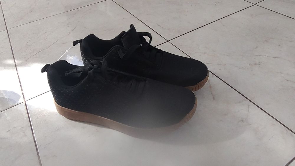 Męskie Adidasy rozmiar 42