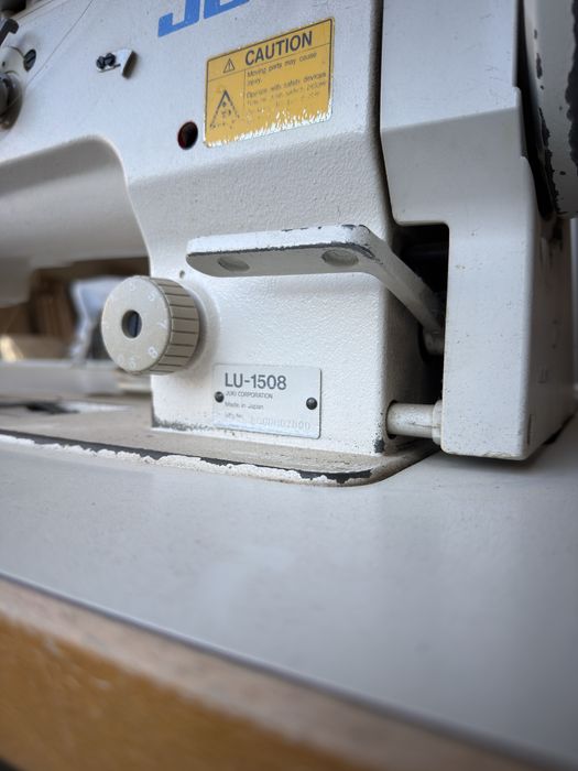 Máquina de Costura Industrial JUKI LU-1508