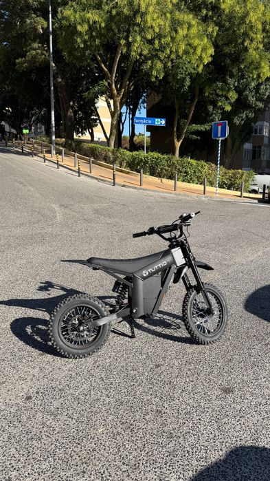 Moto eléctrica electric dirt bike como nova running 60km x h