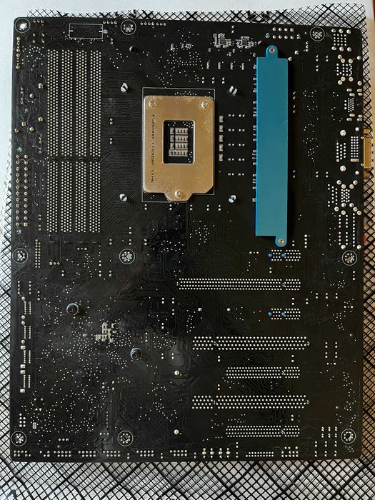 Motherboard ASUS P8Z68-V PRO + Intel i5-2500K - Impecável