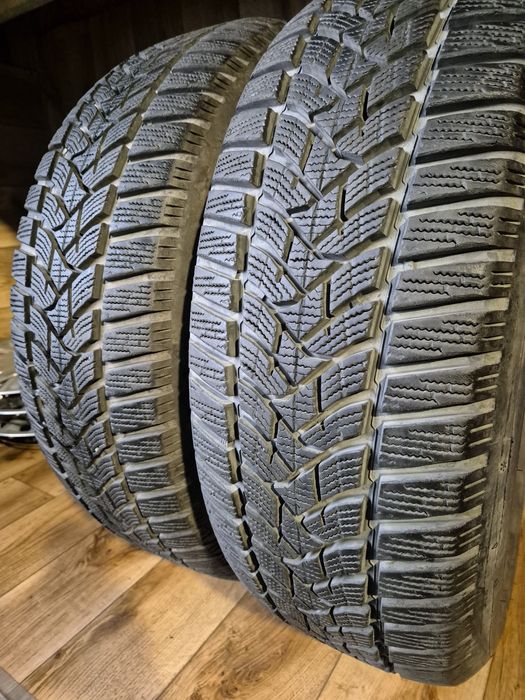215/65/16 Dunlop para zima 7,7mm 17r