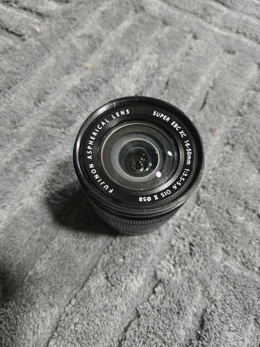 Lente Fujifilm 16-50mm f3,5