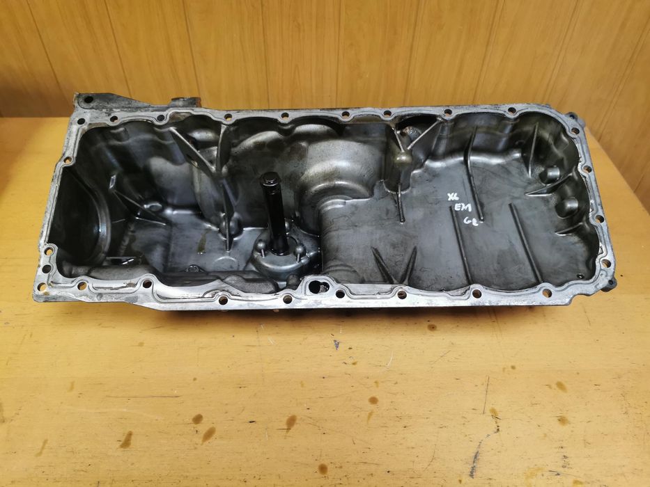 Miska olejowa bmw x6 e71  lci 30D 306km n57d30b