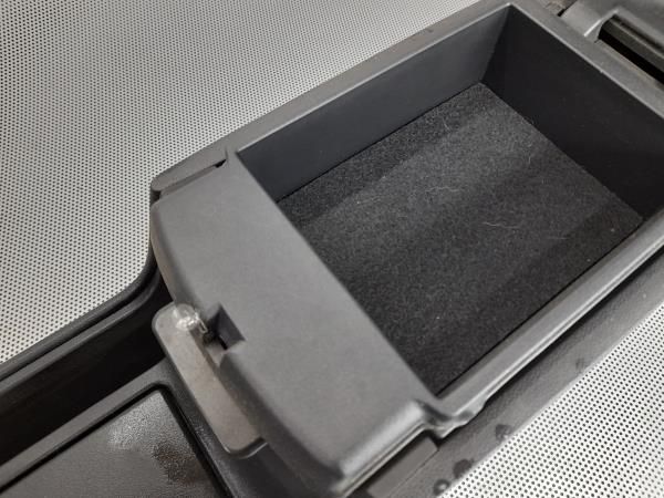 Consola central MAZDA 3 (BK)