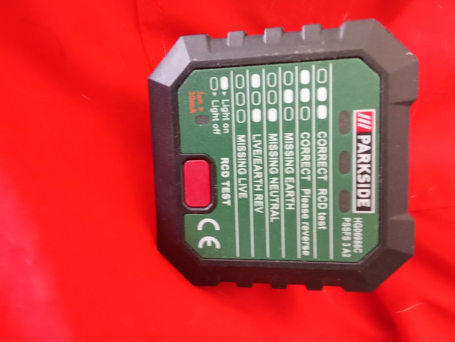 Teste eléctrico de tensão eléctrica