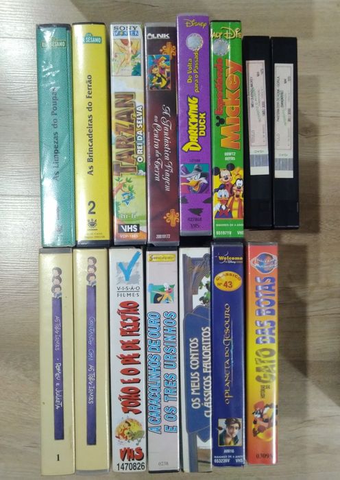 Conjunto de 65 cassetes VHS originais