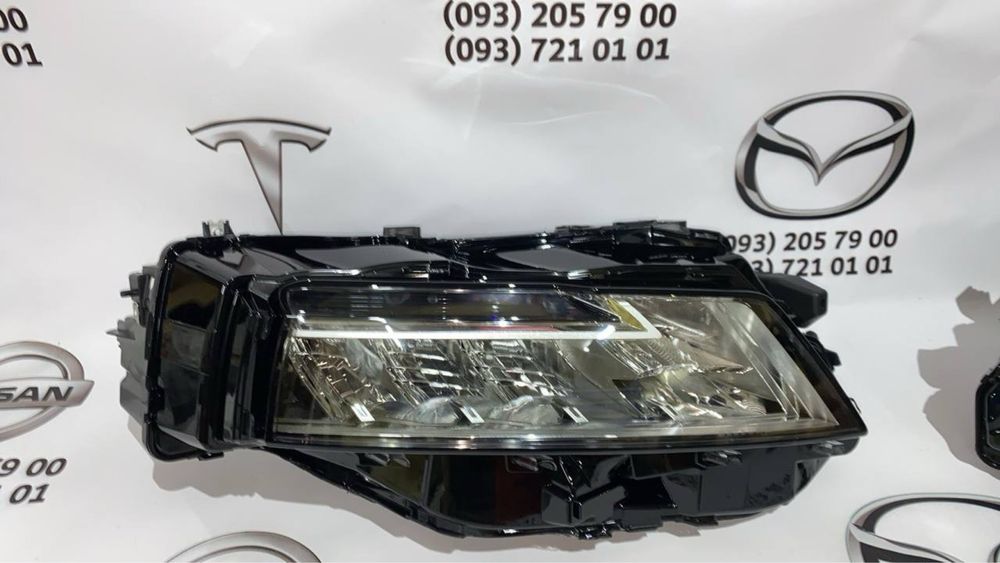 Бампер Nissan ROGUE T33 2024 2025 бампер рестайл в зборі решітка рог