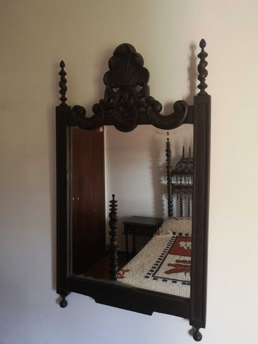 Conjunto de Móvels - Detalhes Antigos