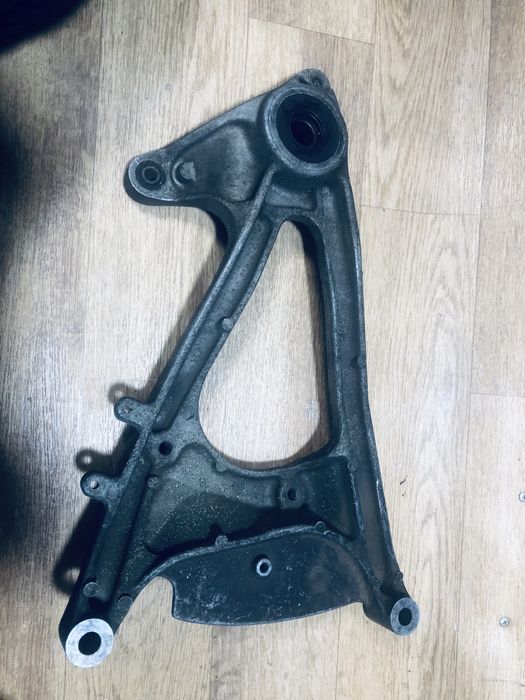 Запчясти на Honda125