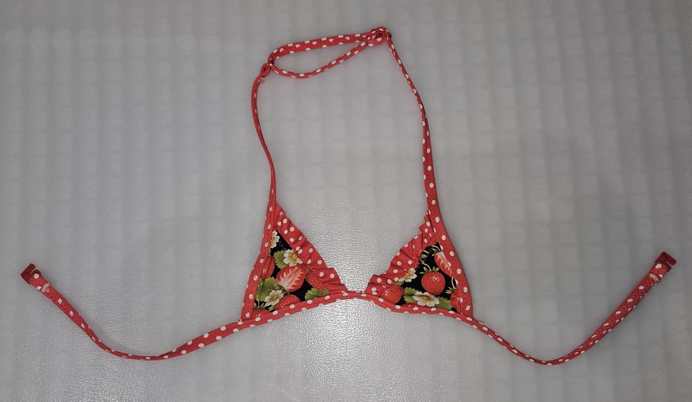 Góra od stroju kąpielowego dla dziewczynki