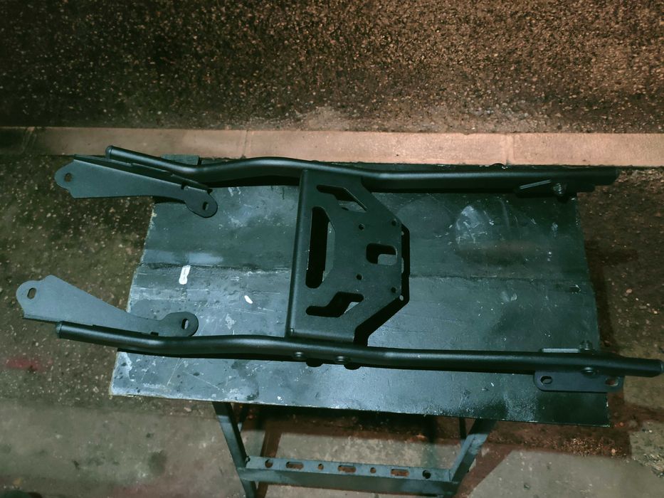 Suporte Top Case - Yamaha Tracer 7