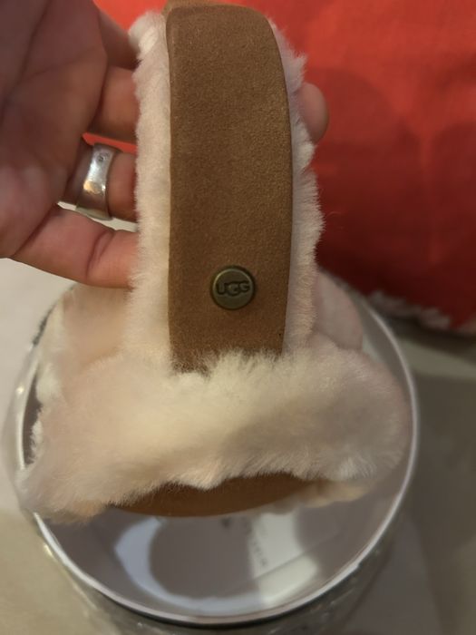 Nauszniki słuchawki UGG