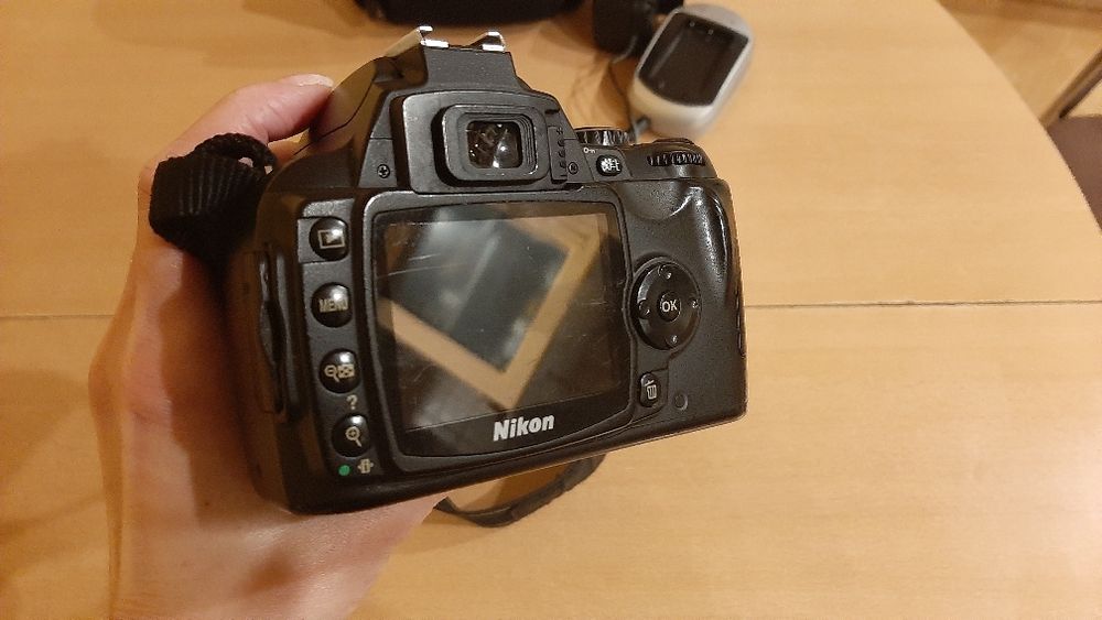 Фотоапарат Nikon d40+as-f nikkor 18-70mm