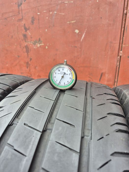 235/65/16с R16 Continental ContiVanContact200 літо 4 шт ціна за 1 шт
