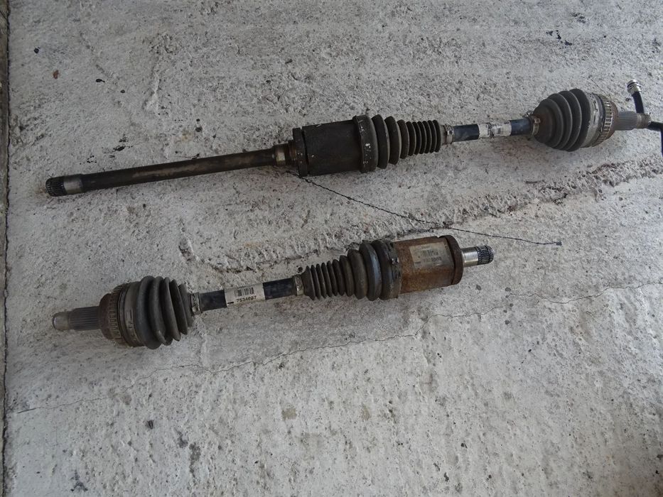 BMW E61 E60 PÓŁOSIE PRZÓD PÓŁOŚ XDRIVE 4x4