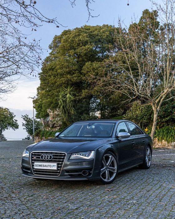 Audi S8