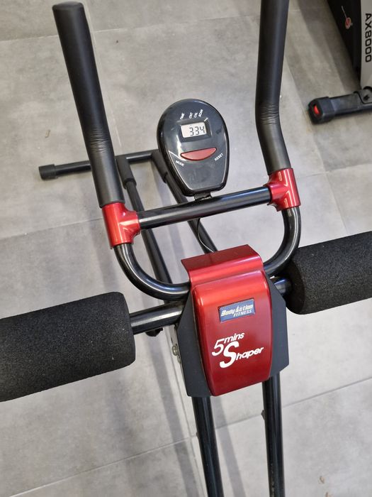 Ławeczka do treningu brzucha 5 mins Shaper