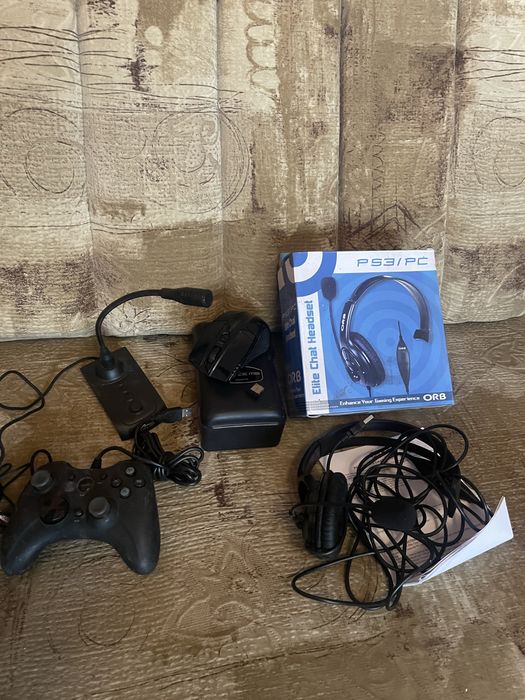 Лот техніки в не робочому стані Материнська плата,клавіатура,мишка