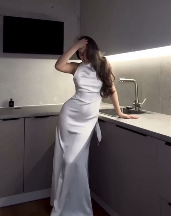 Сукня в пол,Розмір S,за деталями звертайтесь в приватні повідомлення