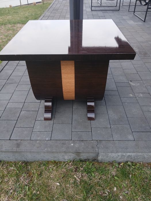 Stolik kawowy do salonu