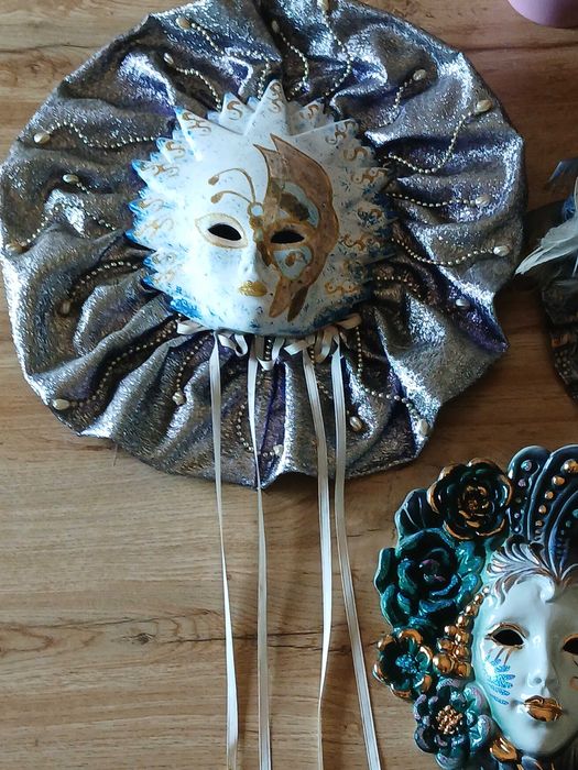 4 mascaras para pendurar, decoração