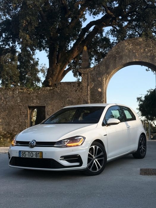 Volkswagen Golf 7.5 1.6 TDI R‑Line | Unico dono