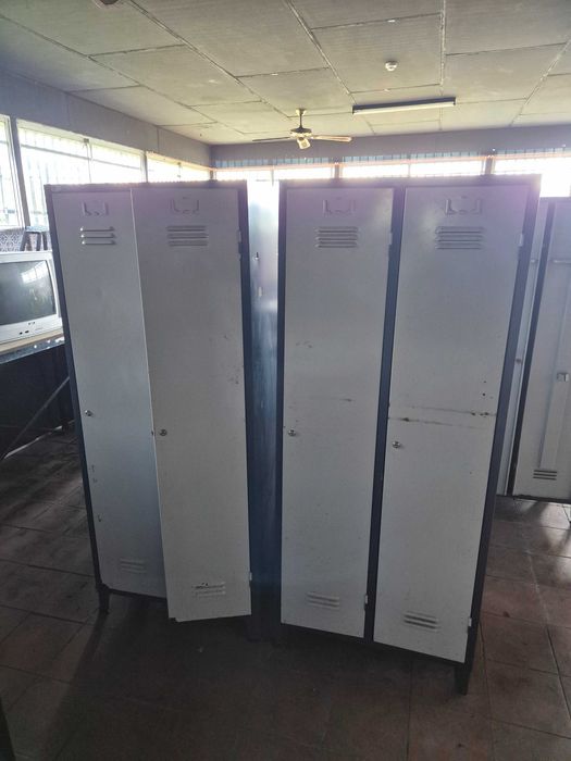 Cacifos 2 e 3 Portas em Metal, Armário de Escritório Metal 4 Prateleiras
