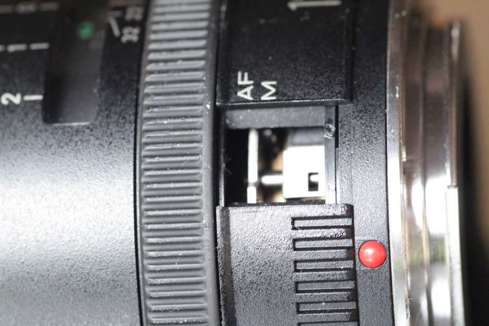 Сапоп  EF 135-2,8 Софт фокус