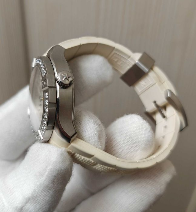 Жіночий годинник Zenith Defy Classic 38mm Lady Automatic Diamonds