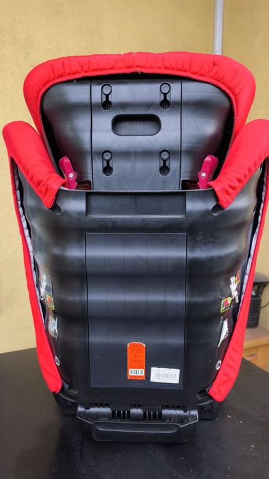 Дитяче крісло Britax Romer від 4 до 12 років