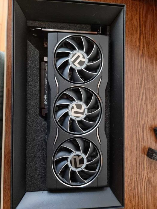 Відеокарта AMD Radeon RX 6750 XT