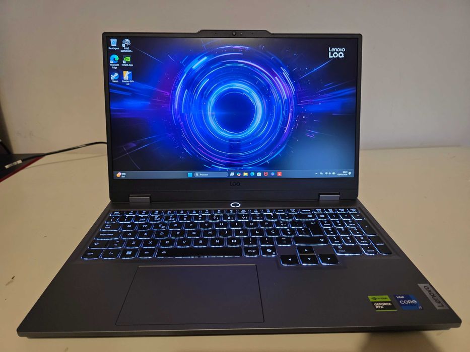 Portatil Gaming Legion I7 /32gb ram/ RTX 5070
