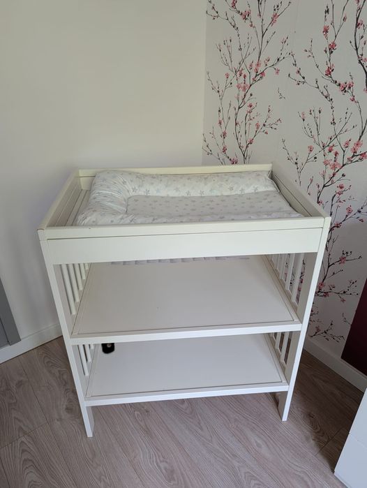 Przewijak Ikea Gulliver + mata (stół do przewijania)