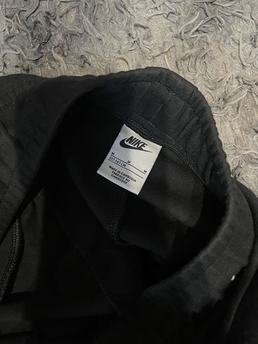 Nike Tech Fleece штани