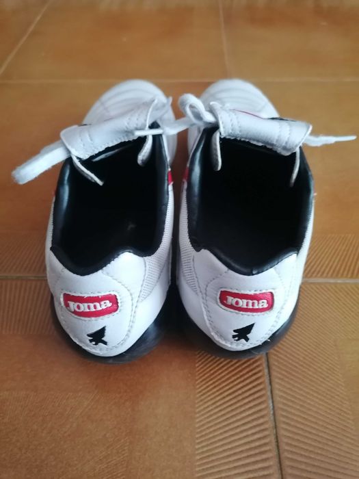 Chuteiras usadas n 42 joma