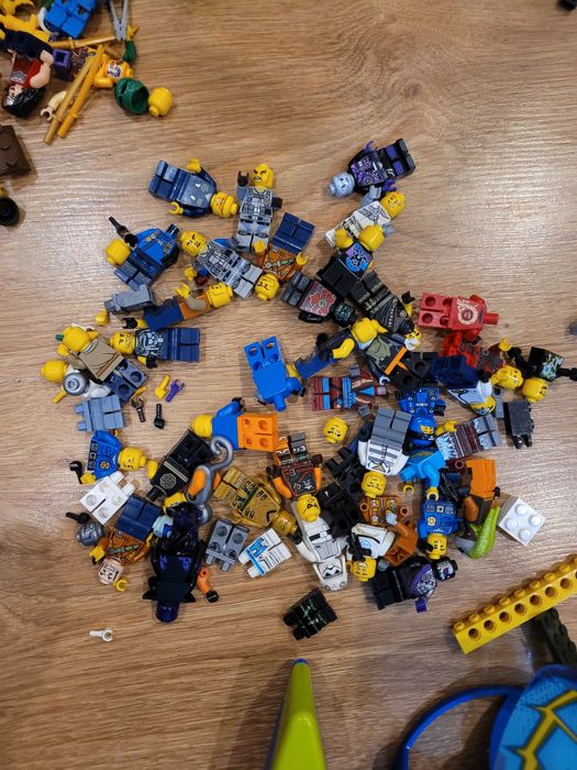 Конструктор Lego 8кг + журнали