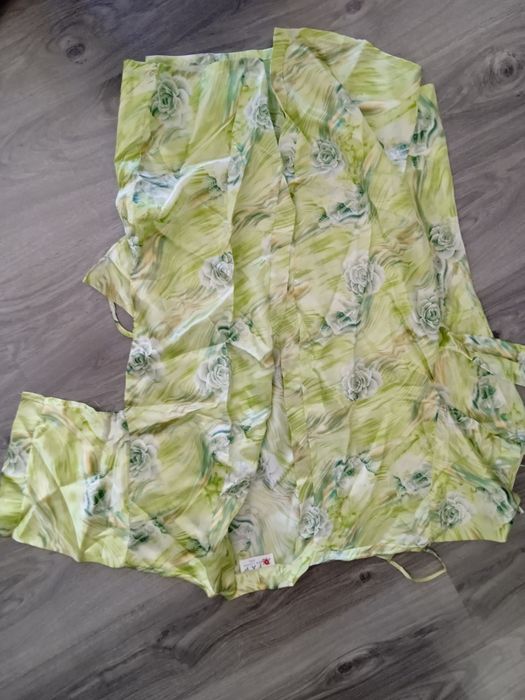 Продам женские ночные рубашки, пеньюар