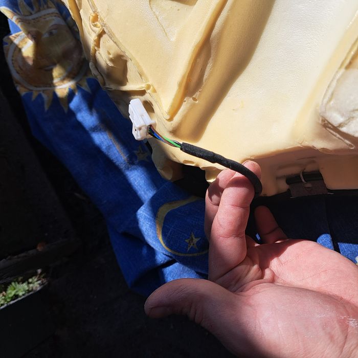 Кожаный салон Tesla Model 3 21+год