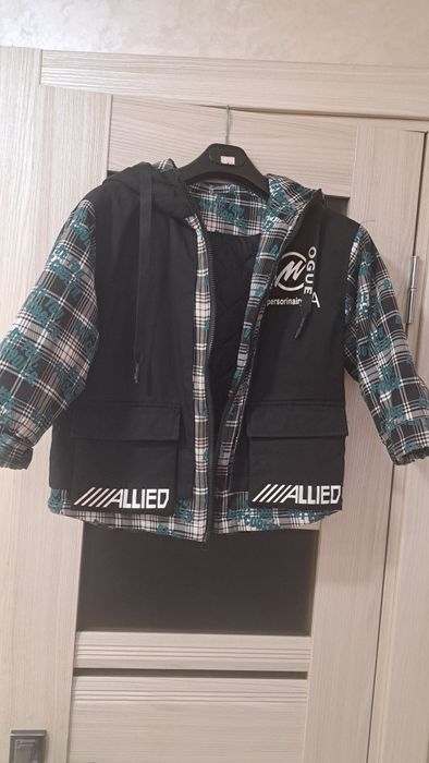 Куртка весна демисезонная